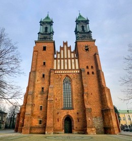 wirtualne wycieczki - Katedra w Poznaniu
