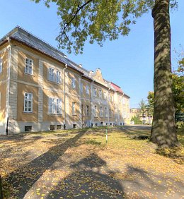 wirtualne wycieczki - Paac ksit von Hohenlohe-Ingelfinge w Tworogu